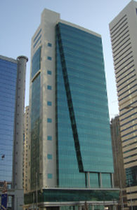 stick system curtain wall / insulated glass panel / aluminum and glass / high-resistance