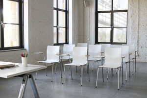 contemporary visitor chair