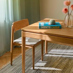 Scandinavian style dining chair 1