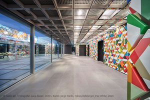 ceramic wall-covering