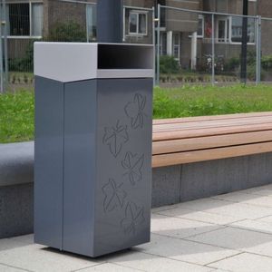 public trash can