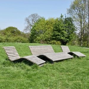 contemporary sun lounger