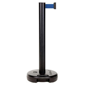 guidance barrier with retractable strap
