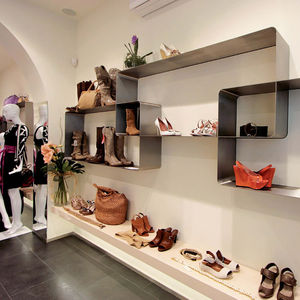 shoe display rack