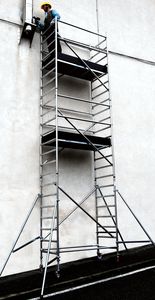 aluminum scaffolding 1