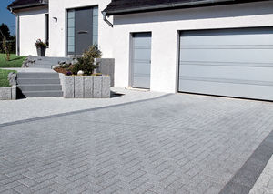 concrete paver / natural stone / drive-over / anti-slip