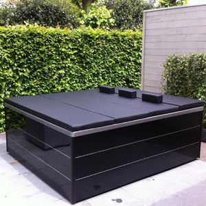 above-ground hot tub