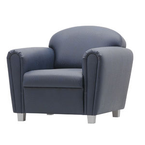 traditional club chair