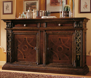 traditional sideboard / wooden