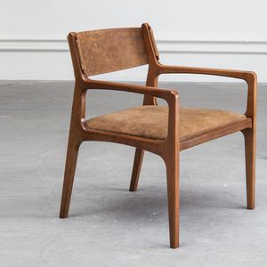 traditional armchair 1