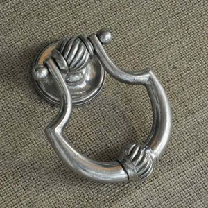 door knocker