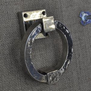 door knocker