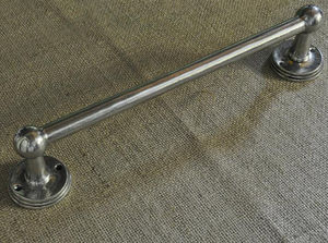 door pull handle / alloy / traditional
