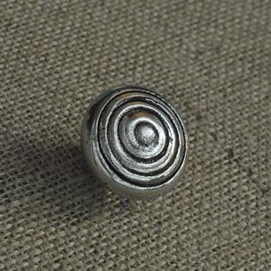 traditional furniture knob