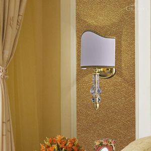 contemporary wall light