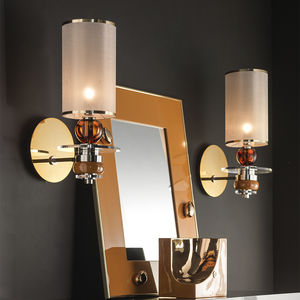 contemporary wall light