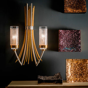 traditional wall light