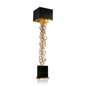 floor-standing lamp