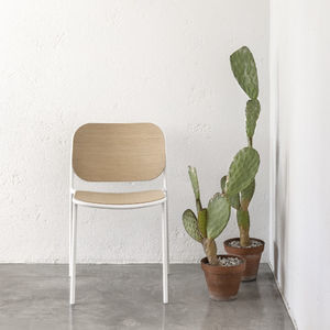 modern chair 1