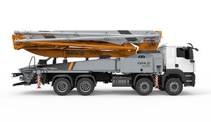 mobile concrete pump 1