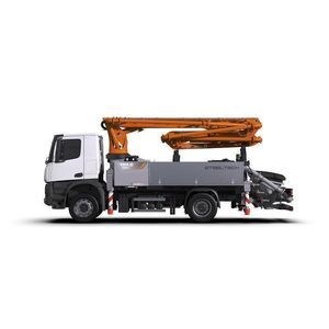 mobile concrete pump 1