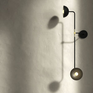 contemporary wall light