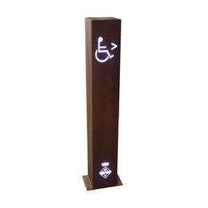 public space bollard light 1