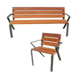 traditional public bench
