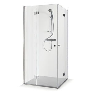 folding shower screen
