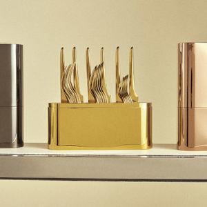 stainless steel cutlery