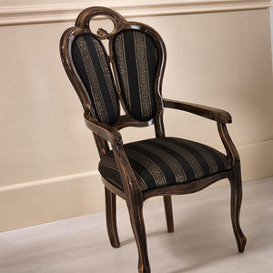 classic dining chair 1
