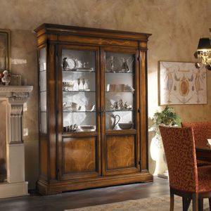 traditional display case / glass / wooden