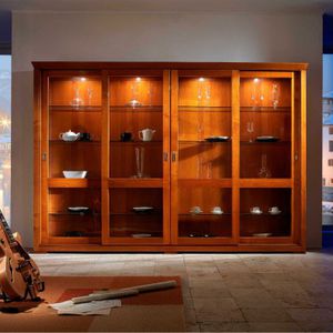 traditional display case 1