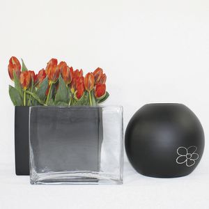 contemporary vase 1