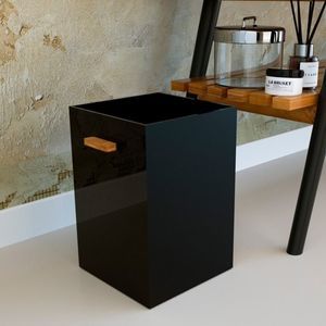 bathroom waste bin