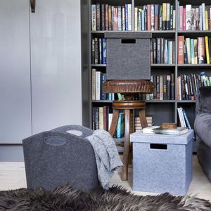 paper laundry basket / felt