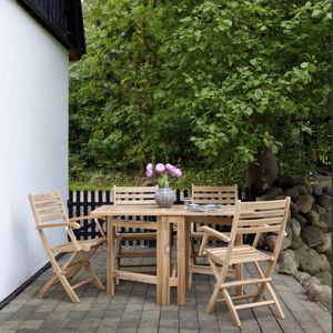 contemporary table and chair set