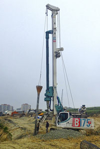 Diesel Engine Drilling Rig - B125 XP - CASAGRANDE - Foundation Division ...