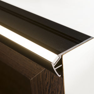 anodized aluminum stair nose