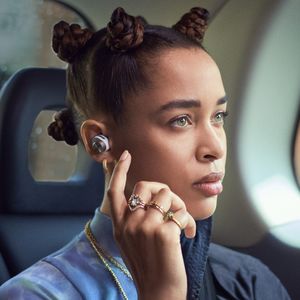 wireless headphones