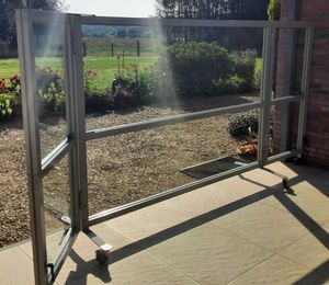 contemporary screen