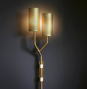 contemporary wall light