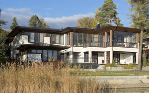 standard model house