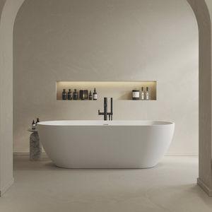 oval bathtub