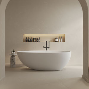 oval bathtub 1