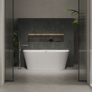 oval bathtub 1
