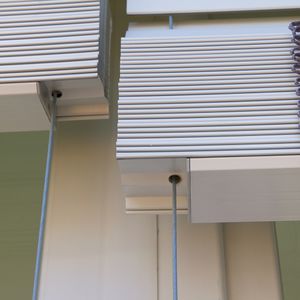 Venetian opening system for blinds