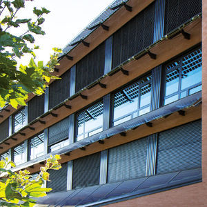 Venetian blinds