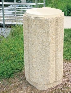 public trash can