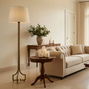 floor-standing lamp